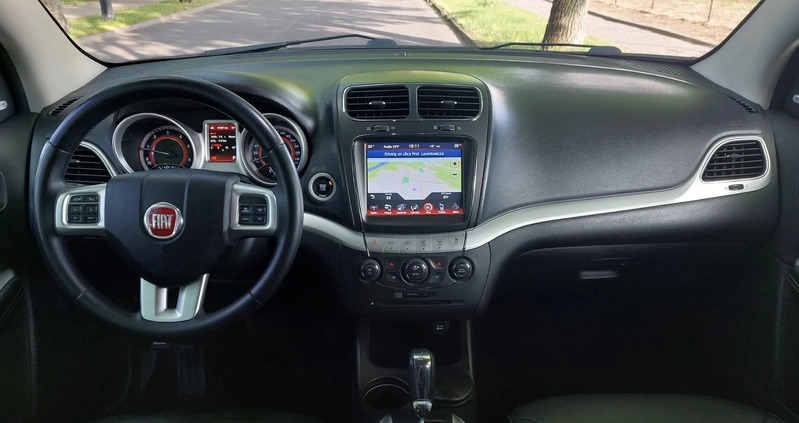 Fiat Freemont cena 56800 przebieg: 90000, rok produkcji 2015 z Toruń małe 781